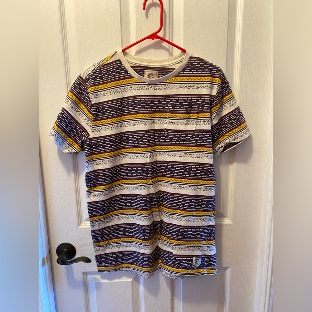 O'Neill Men's Tee with Yellow and Blue Stripes